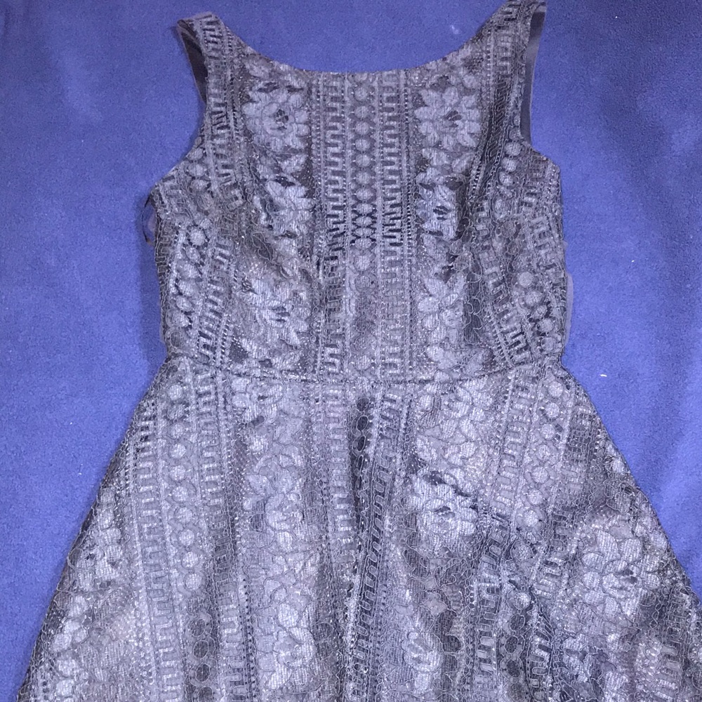 Lace dress, tie back